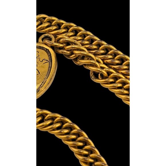 Authentic 1989 Season 26 Chanel 33" Gilt CC Logo Necklace - Picture 10 of 15